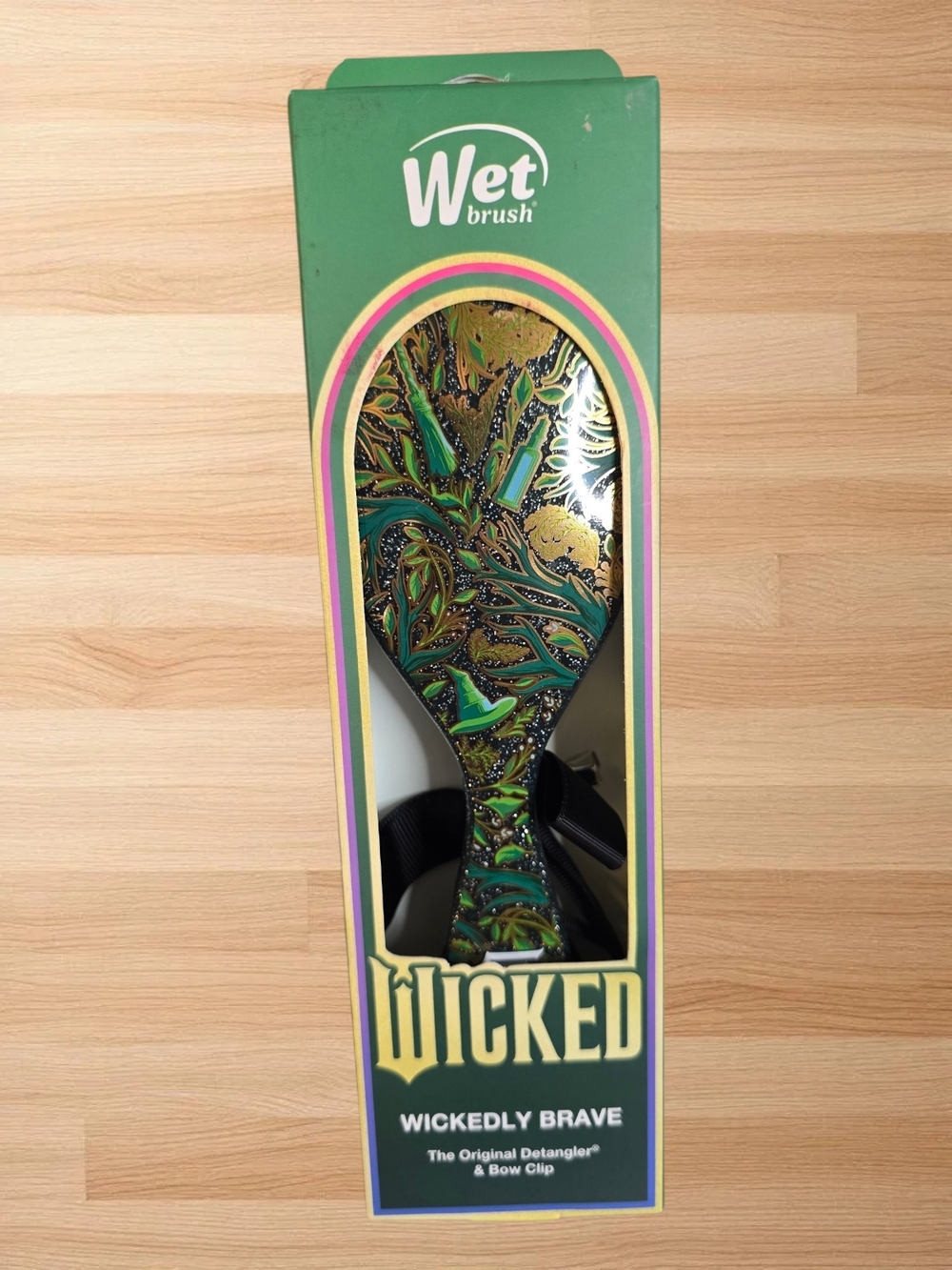 Wet Brush Wicked Elphaba Detangler Brush + Bow Clip NWT 💚